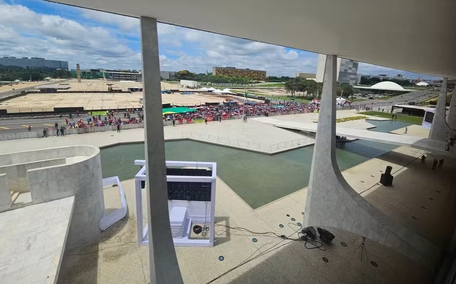 Como assessores de Lula viram a baixa ades�o do 'povo na rua' no 8/1