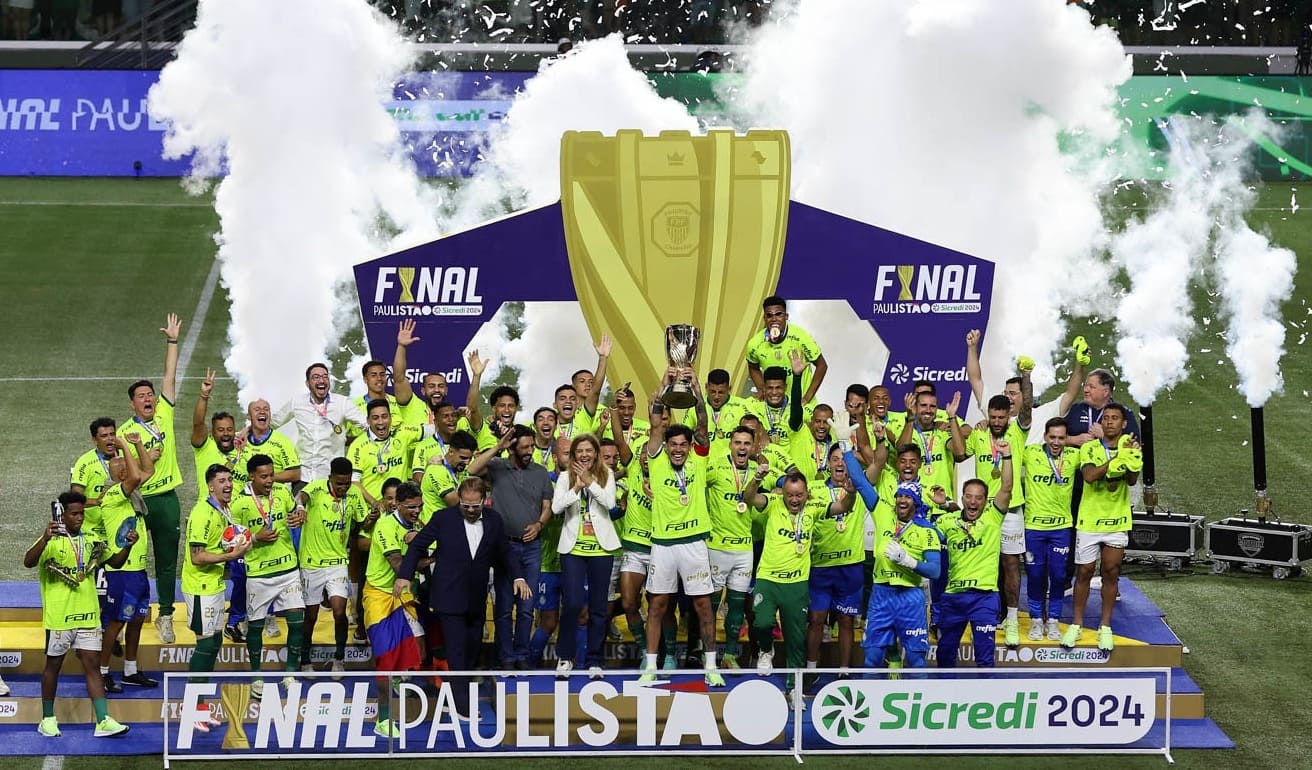 Palmeiras conquista o tricampeonato no Paulisto em noite inspirada de Endrick