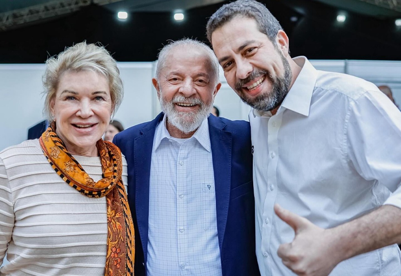 Lula participa de ato da pr-campanha de Boulos e elogia trabalho de Marta como prefeita de SP
