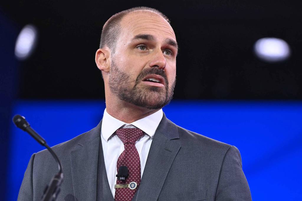 Eduardo Bolsonaro critica Tarcsio por negociar com EUA: ' um desrespeito comigo'