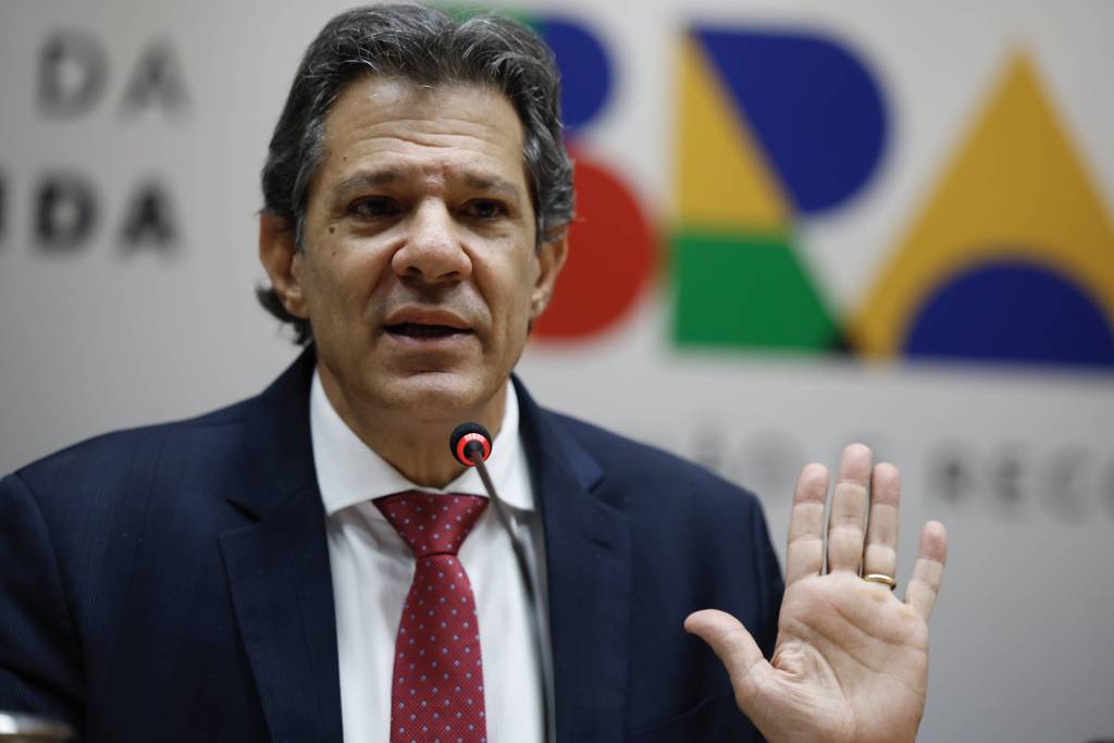 Eleies fazem aliados de Lula discutirem possvel sucesso de Haddad na Fazenda