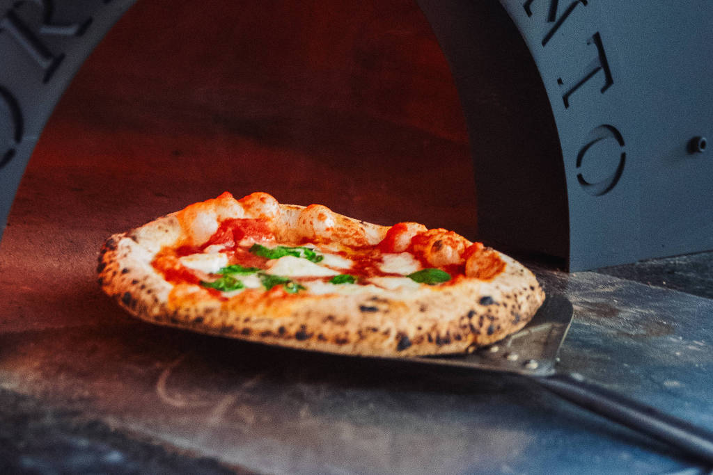 Italianos vm ao Brasil pregar a palavra da pizza napolitana