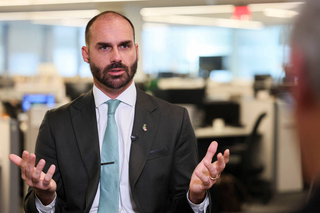 Influenciado por Aldo Rebelo e Kim Paim, Eduardo Bolsonaro elogia Getlio, JK e Jango