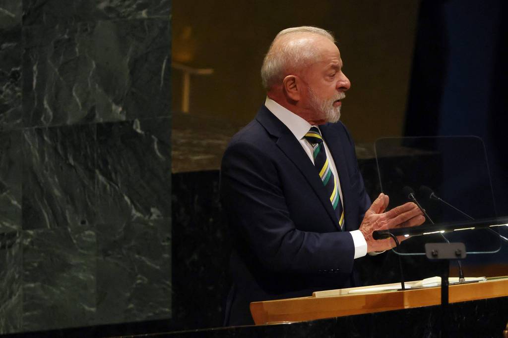Sem meno a Trump, Lula diz que democracia  o que est em jogo para a humanidade; veja vdeo