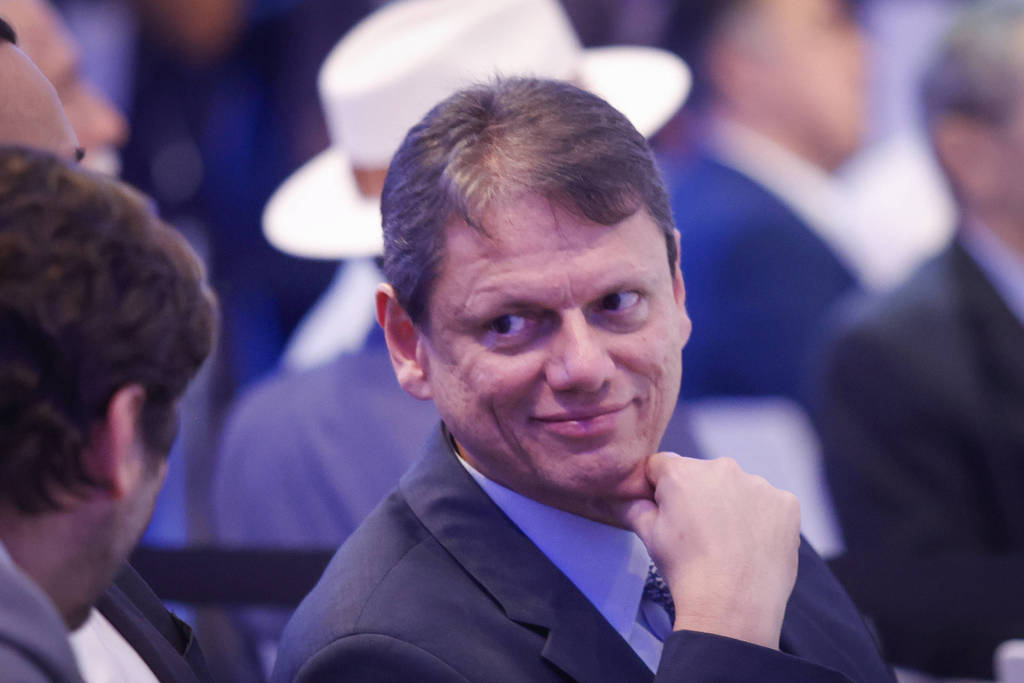 Empresa que foi ligada � Reag vence leil�o de estradas em S�o Paulo