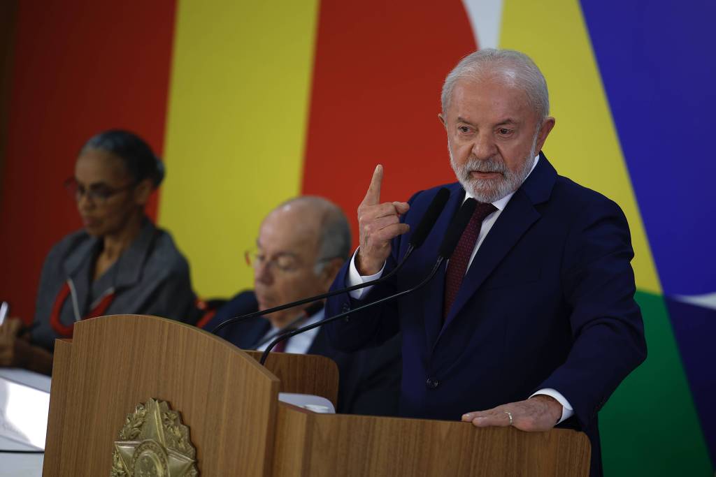 The Economist diz que Lula n�o deveria disputar reelei��o em 2026