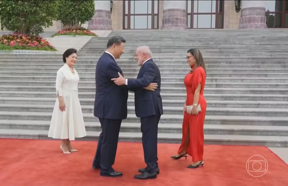 Lula reclama de vazamento de conversa com presidente chinês e Janja e diz que era confidencial