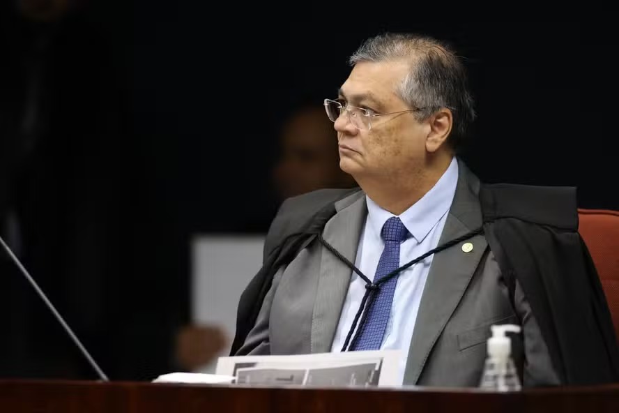 Pas a reiventar, por Merval Pereira