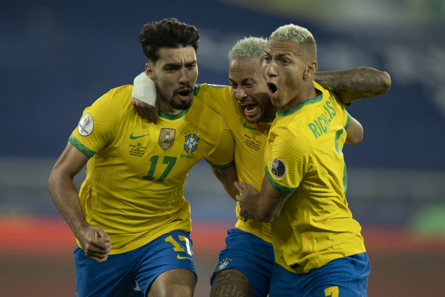 Brasil vence o Chile, e agora enfrenta Peru