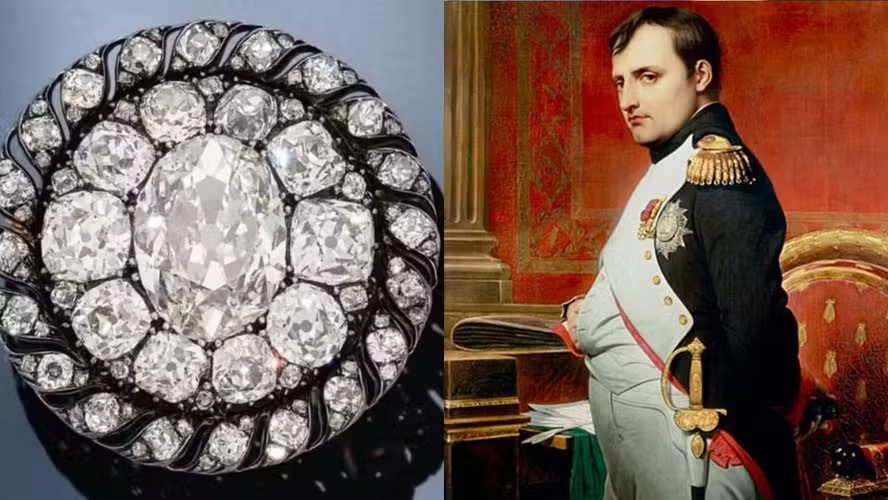 Broche de diamantes de Napoleo  leiloado por R$ 23,2 milhes em Genebra