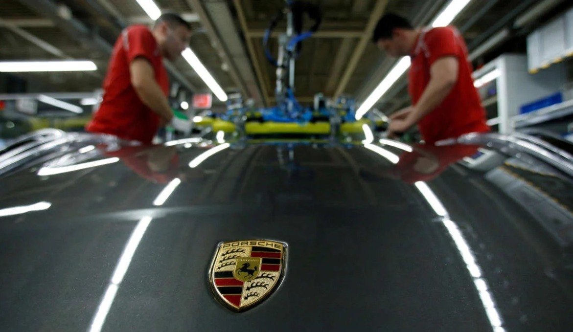 Ações da Porsche sobem 2,00% no primeiro dia na bolsa de Frankfurt