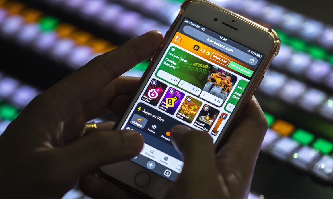 Governo publica decreto que regulamenta mercado de apostas online