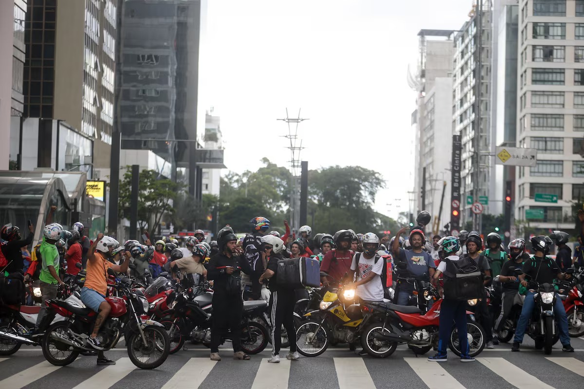 'Quando prop�e regular jornada, o PT fala para um eleitorado cada vez menor', diz Nunes, da Quaest