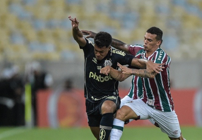 Santos empata e Palmeiras perde nas estreias no Brasileirão