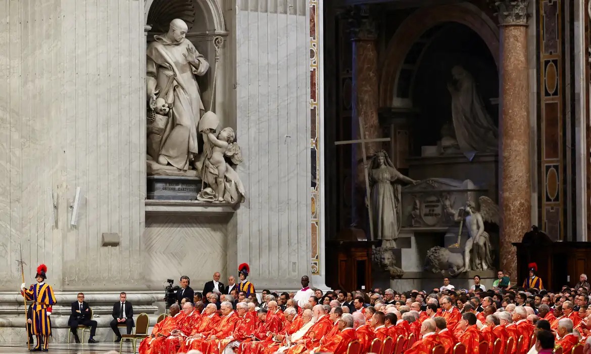 Conclave: comea nesta quarta escolha do novo lder da Igreja catlica