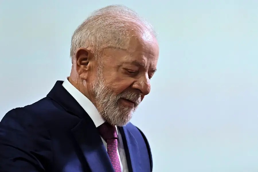 Lula: confronto e moderao, por Murillo de Arago