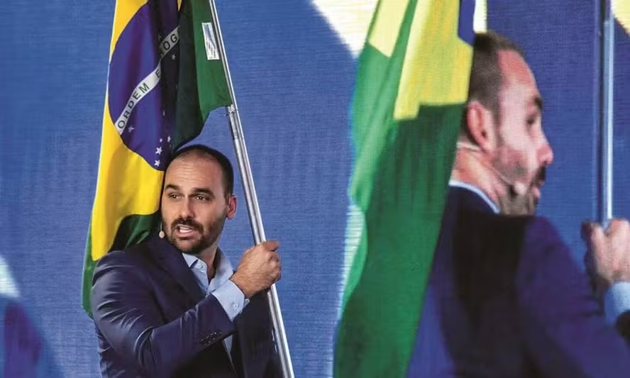 Condena��o de Eduardo Bolsonaro no STF causa inelegibilidade e altera chapa de Tarc�sio