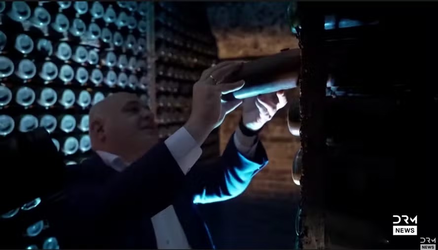 Tesouro líquido de Stalin e Napoleão: Geórgia abre cofre com milhares de vinhos históricos que podem ir a leilão