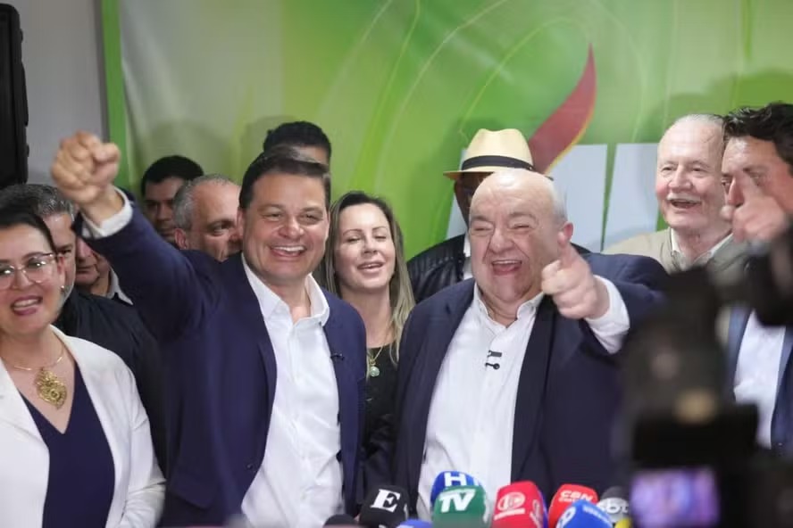 Greca desiste de candidatura própria ao governo do PR e aceita ser vice de sucessor escolhido por Ratinho Jr