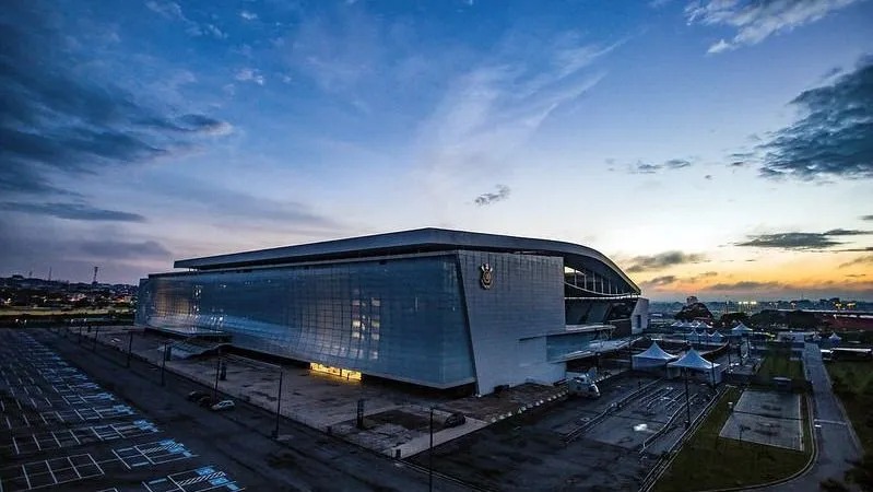 Corinthians fecha acordo com a Caixa em meio a negociação de nome da Arena