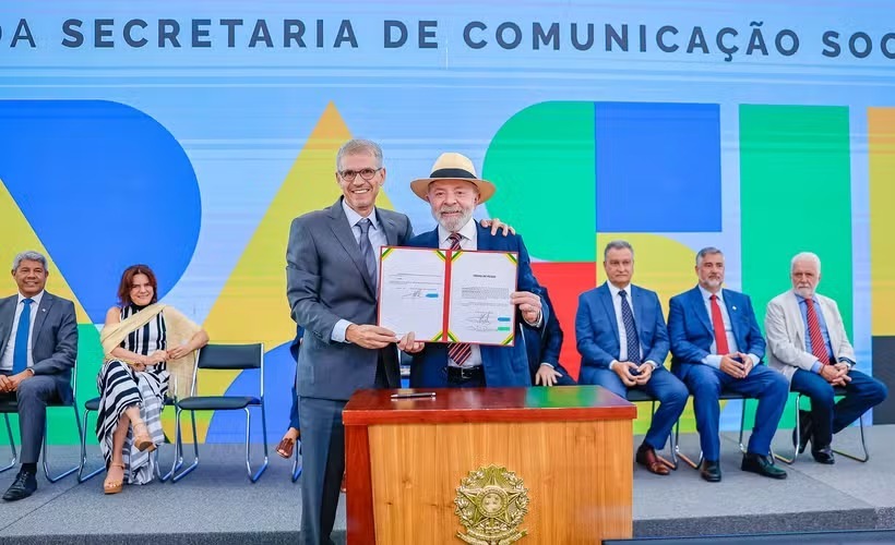 Comunicao cada vez mais  crucial varivel poltica, por Vera Magalhes
