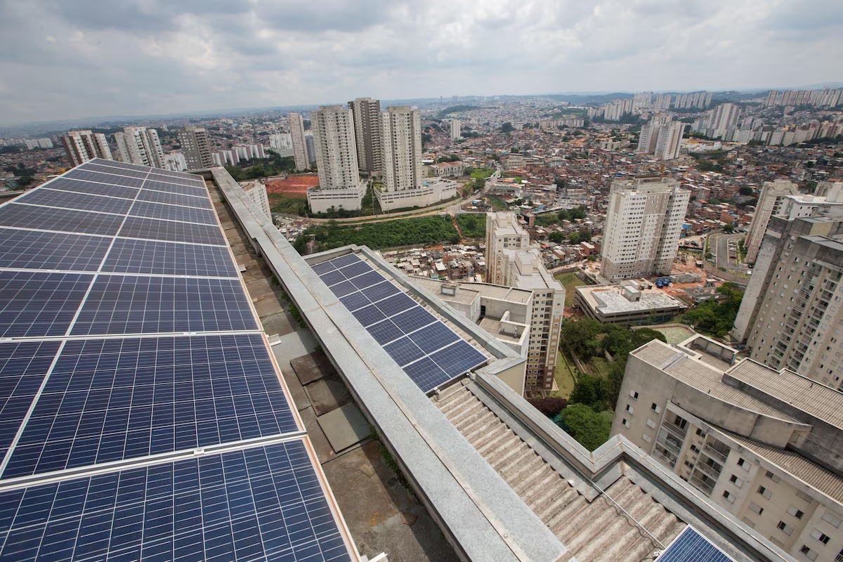 Brasil amplia gerao solar e entra em clube restrito de produtores