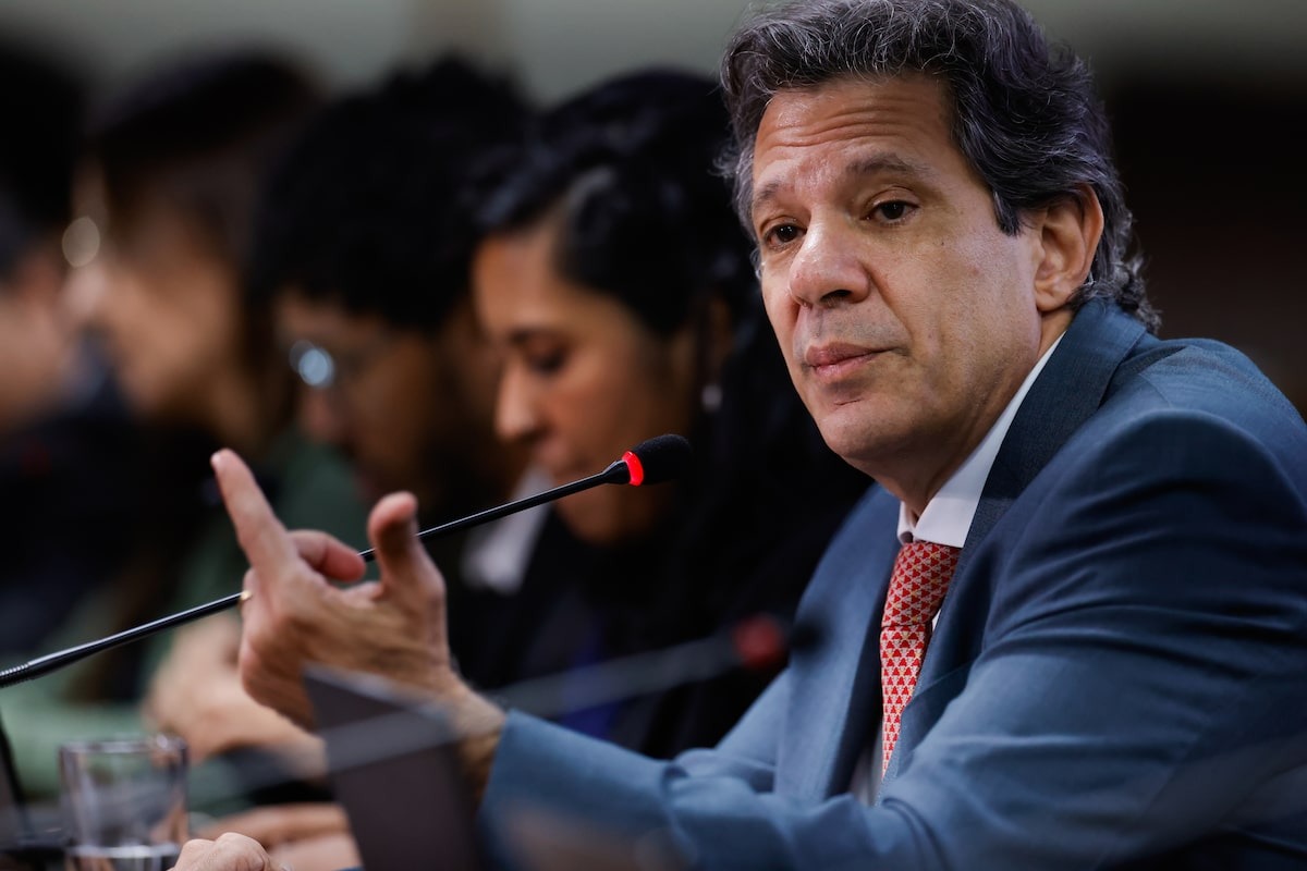 Aumento de impostos sobre eletr�nicos � tiro no p� do governo Lula e no bolso dos cidad�os