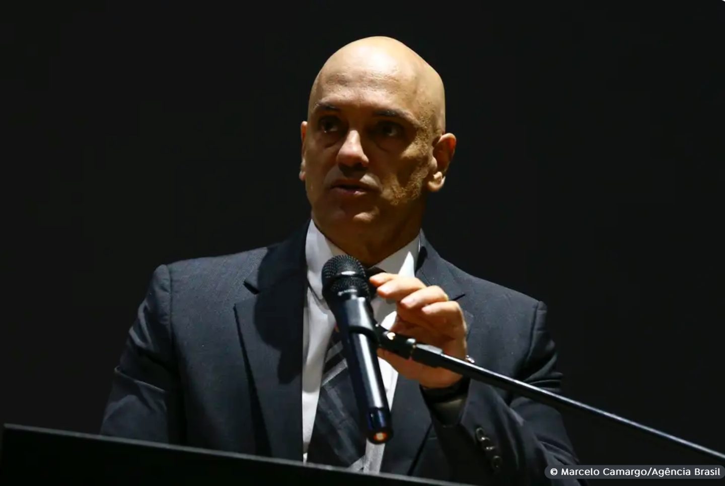 Nas entrelinhas: Agora  Moraes que precisa se justificar, por Luiz Carlos Azedo