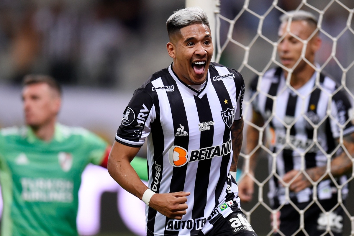 Atltico derrota River e pega o Palmeiras na Libertadores