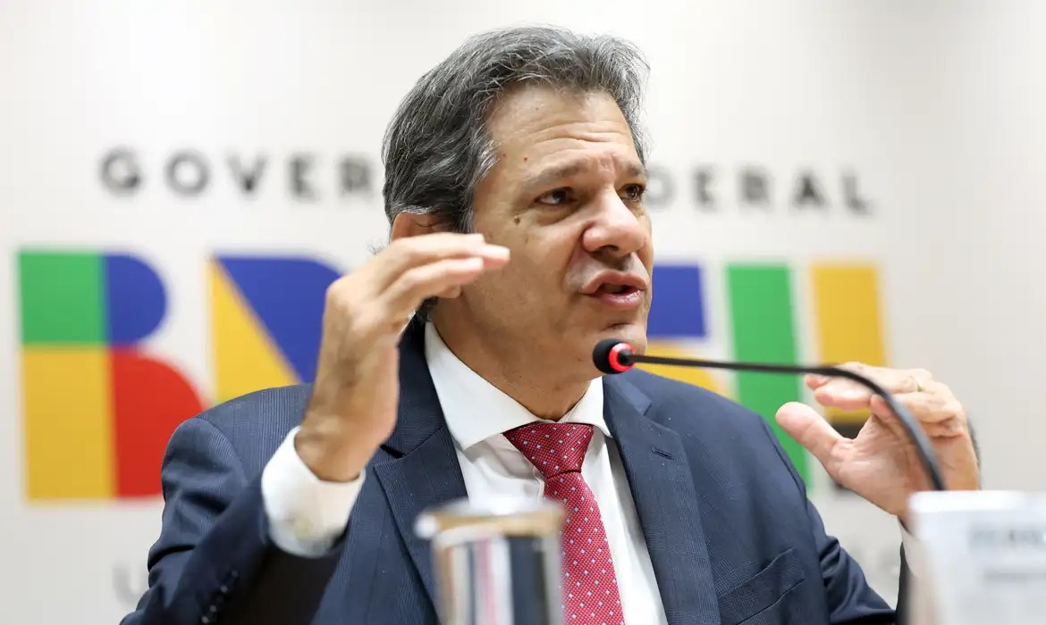 Haddad diz que alternativa ao aumento do IOF pode ser antecipada
