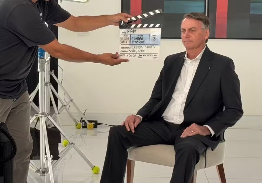 Bolsonaro conduz a direita como gado, por Vera Magalhes