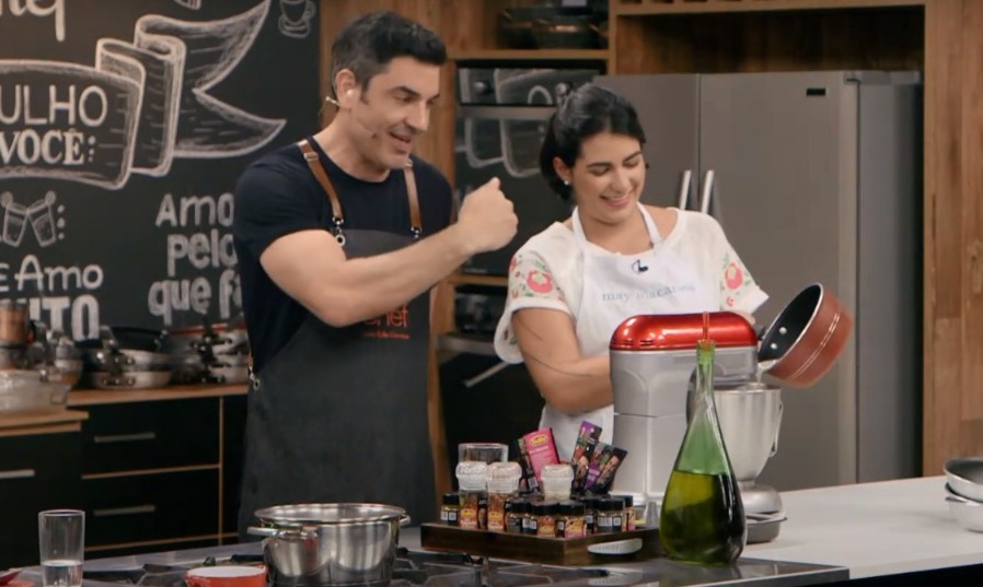 Programa ''The Chef'', de Edu Guedes, entrevista Mayra Toledo