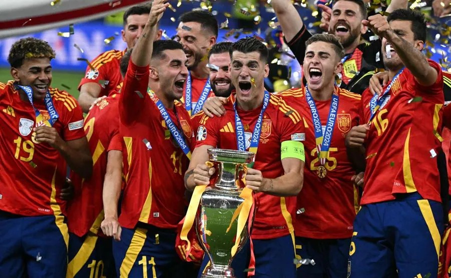 Eurocopa e Winbledom: a Espanha se destaca no esporte mundial neste domingo