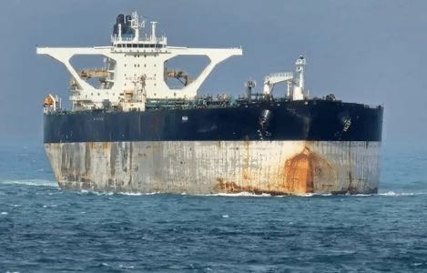 Com apoio do Reino Unido, EUA apreendem petroleiro russo no Atl�ntico