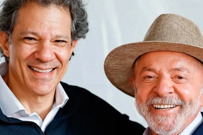 Haddad celebra voto 'TarLula' como rejeição a Flávio Bolsonaro
