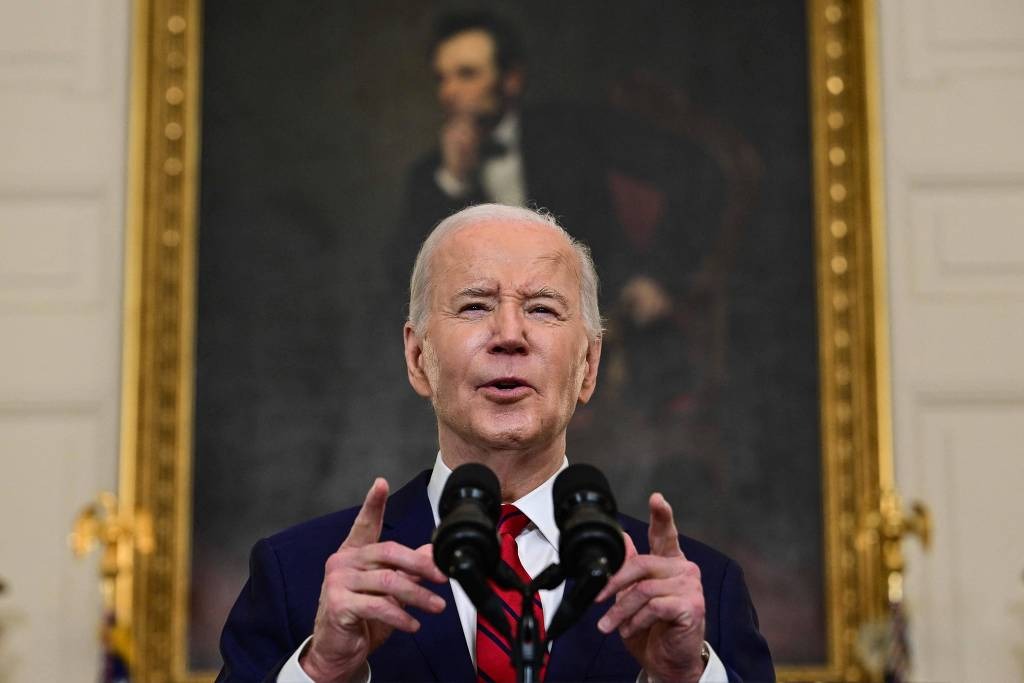 Joe Biden sanciona lei para banir aplicativo TikTok nos Estados Unidos