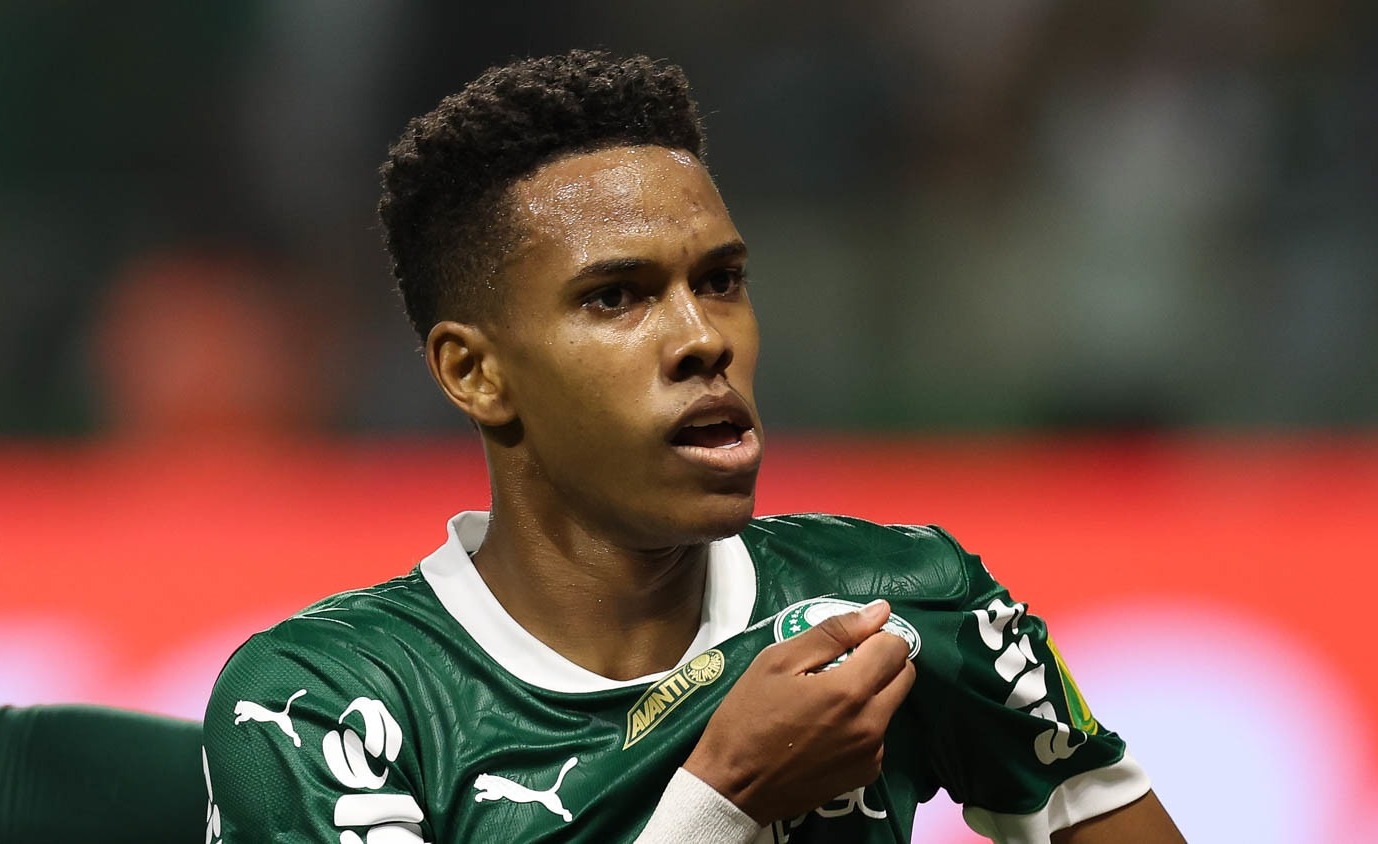 Palmeiras vira em cima do Botafogo e mantm chances de classificao no Paulisto