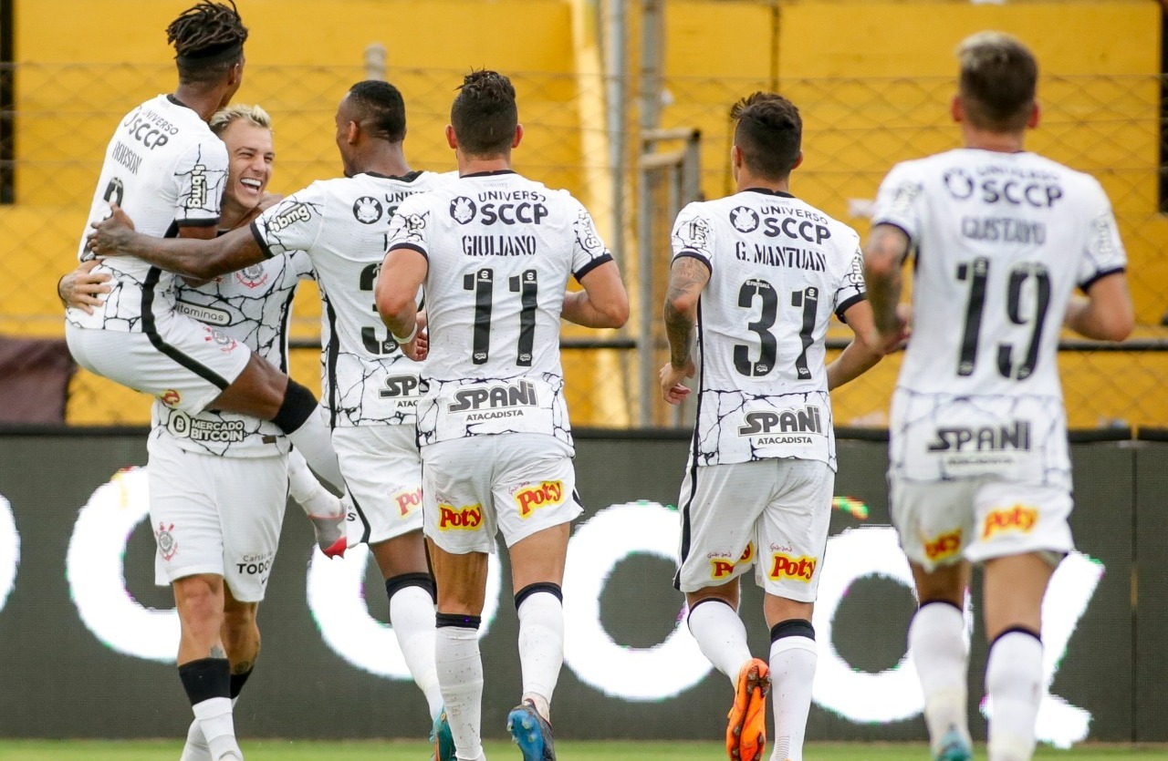 Corinthians vence e Palmeiras empata no Campeonato Paulista