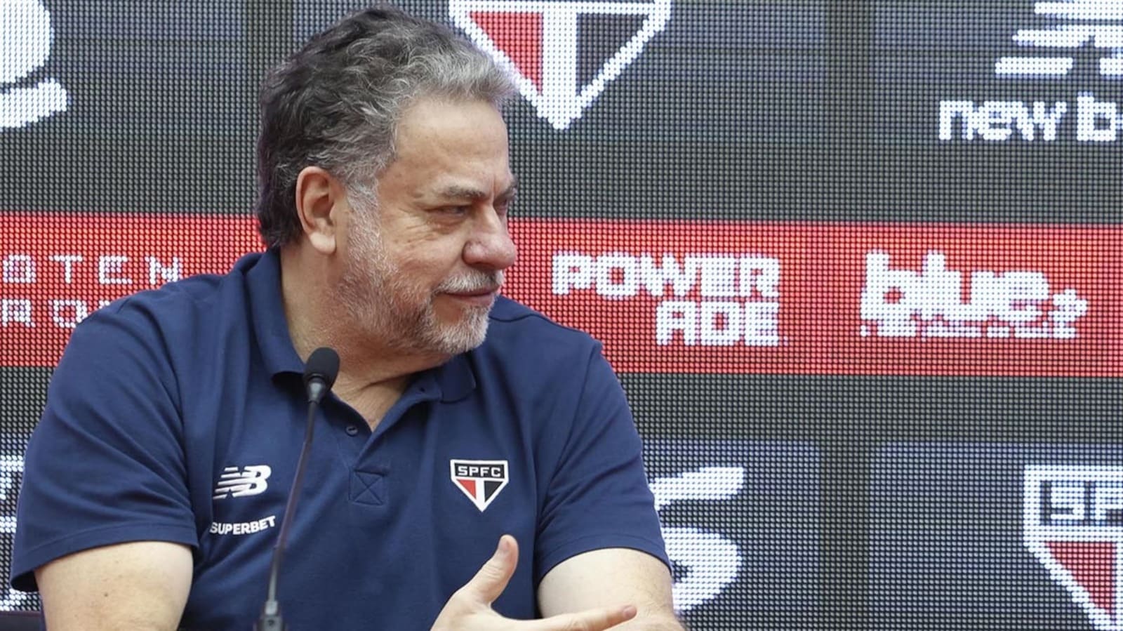 J�lio Casares � expulso do S�o Paulo ap�s vota��o do Conselho Deliberativo
