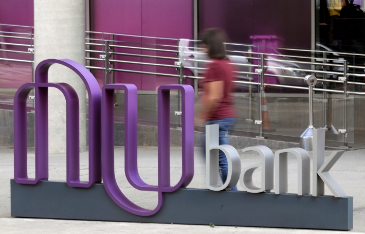 Nubank fecha aporte e passa a ser avaliado em US$ 30 bilhões