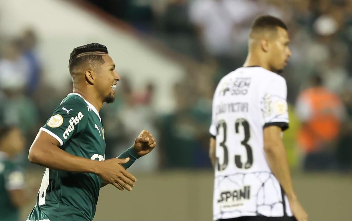 Palmeiras vence, São Paulo empata e Santos assume liderança