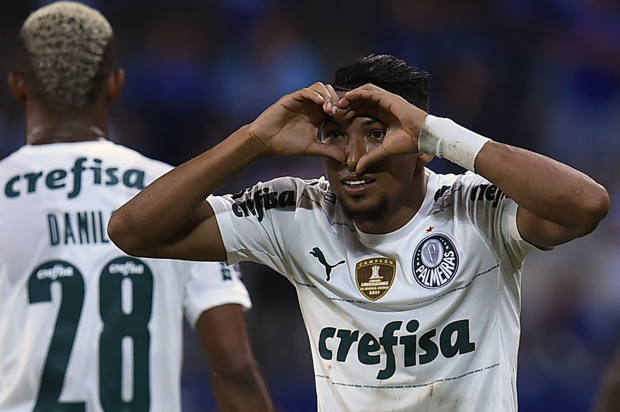 Palmeiras bate Emelec no Equador e avança na Libertadores