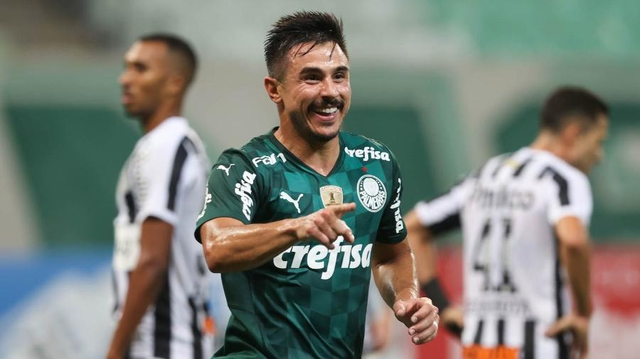 Palmeiras vence clssico, segue vivo e elimina Santos do Paulisto