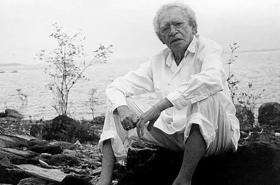 Thiago de Mello, 95; poeta que enfrentou a ditadura - 'faz escuro mas eu canto'