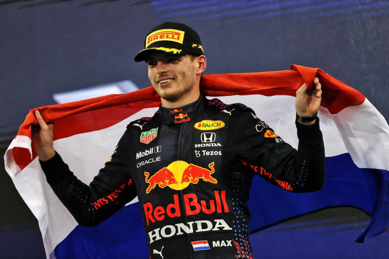 Verstappen vence na França e amplia vantagem no mundial de F-1